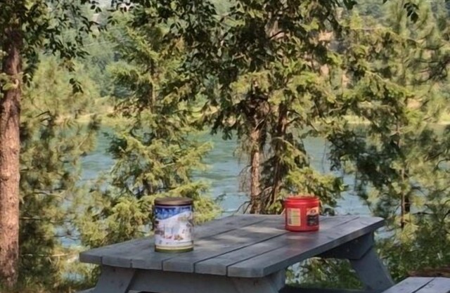 Twin Rivers Motel Castlegar