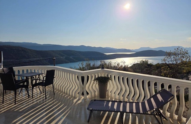 Two Bedroom Ap Vrabac 3