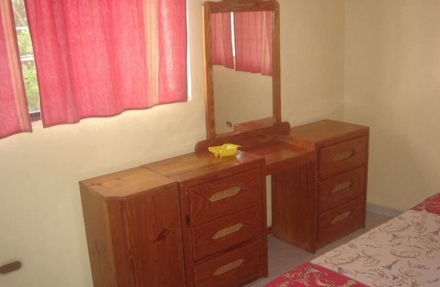 Two bedroom-apartment with balcony for 4 persons near the beach