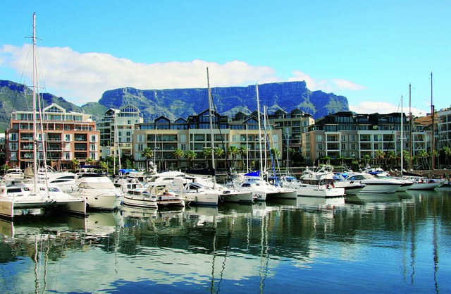 Two Bedroom Apartment - fully furnished and equipped