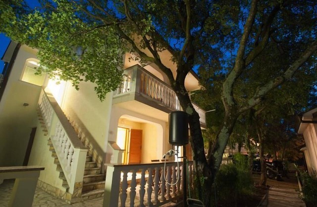 Two bedroom Apartment Cerluka A2