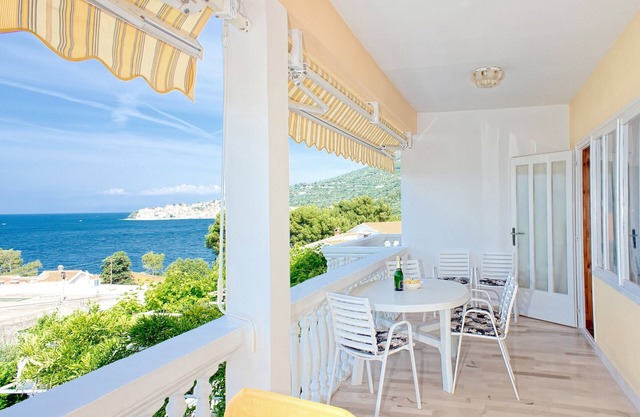 Two bedroom apartment with terrace and sea view Živogošće - Porat, Makarska (A-2733-b)