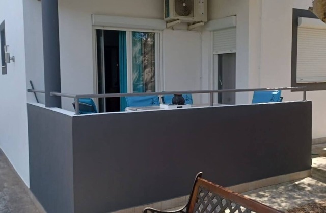 Two bedroom apartment with terrace Kraj, Pašman (A-8213-a)