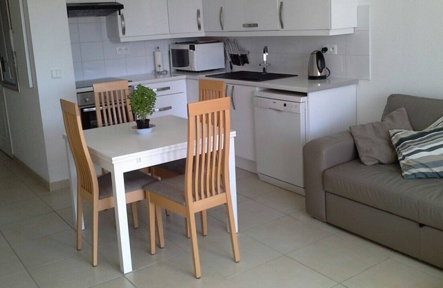TWO BEDROOM TWO BATHROOM APARTMENT WITH MOORING