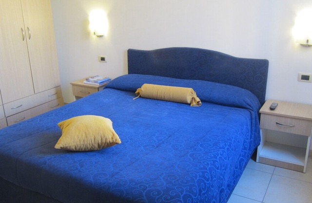 Two-room apartment in Residence 400 meters from the sea