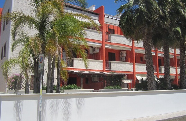 Two-room apartment in Residence 400 meters from the sea