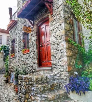Two Stone Homes Metis