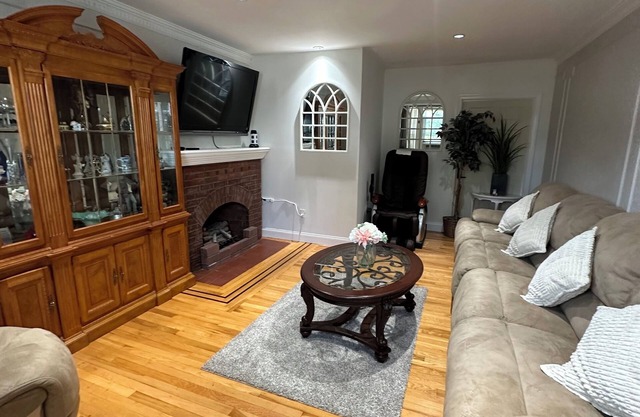 Two story Cozy Massachusetts Home.
