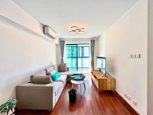 Tyms 2BR Apt Near ITC Xujiahui Line1 11
