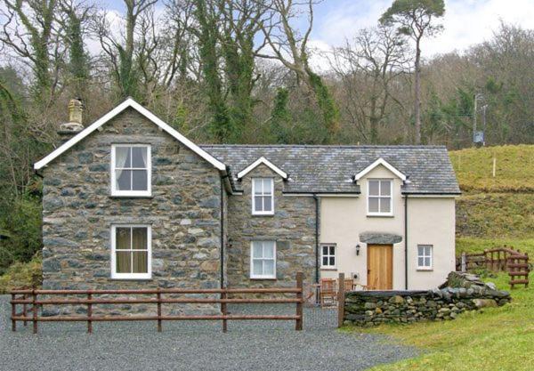 Tyn Llwyn, Talsarnau