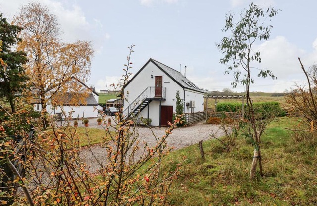 Tyn-y-Mynydd Bach