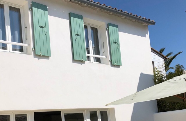typical charming recent house 4 people