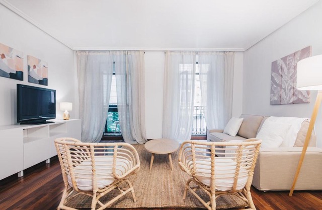 Udaberri Apartment by People Rentals