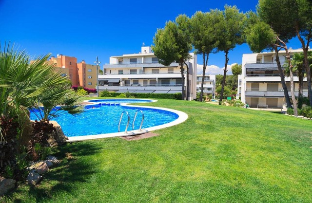UHC Salou Villa Family Complex