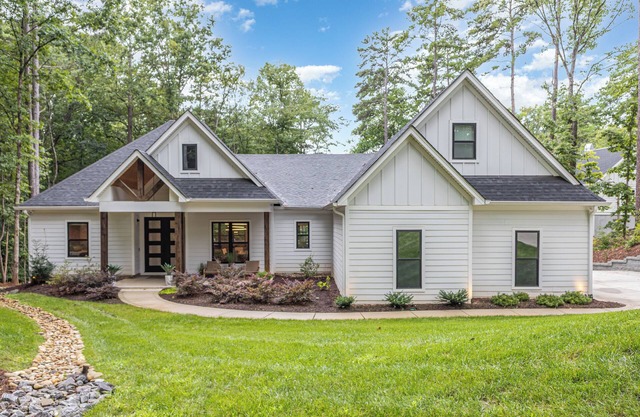Ultimate Lake Norman Getaway - 6BR, Pool, Fire Pit, Kayaks, & Boat Dock