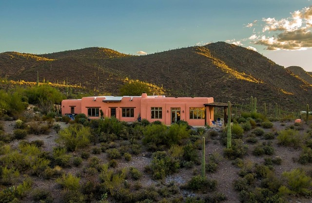 Ultimate Mountain Privacy In The Saguaro National Park at Gates Pass.