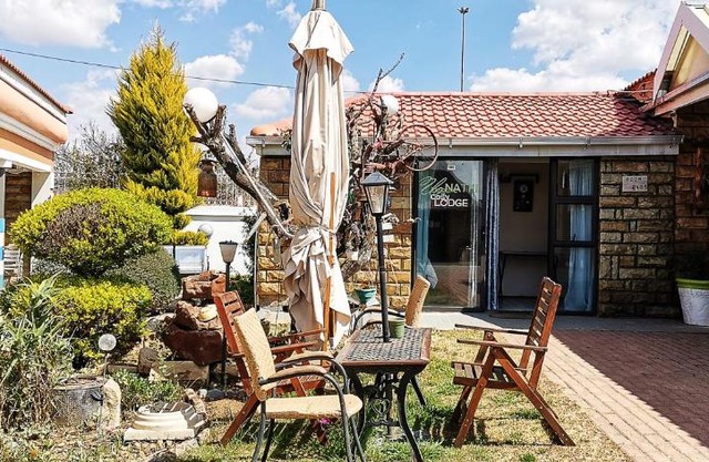 Unathi Guest Lodge