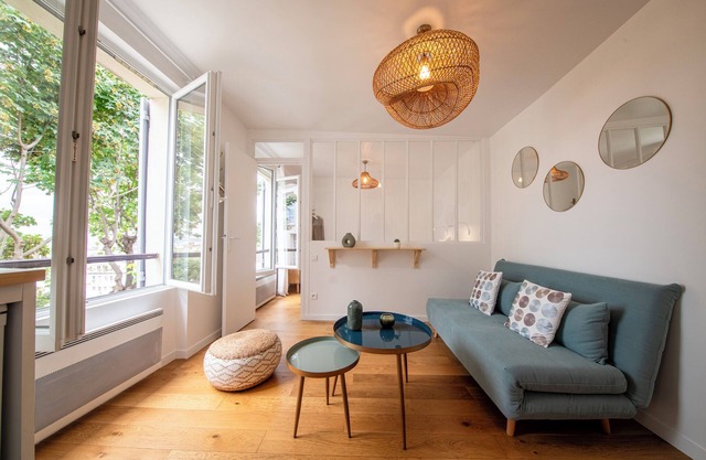 Unique romantic 1Br apt. View over Paris‘ Skyline CHE