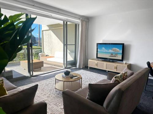 Unit 5 - Avoca Palms Resort - 3 bedroom apartment