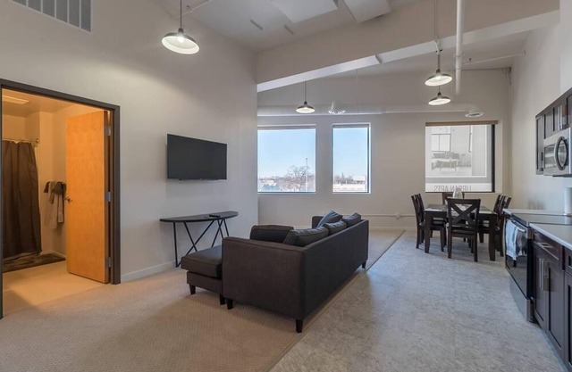 UNIT TWO Executive Stay Fully Furnished One Bedroom Condo