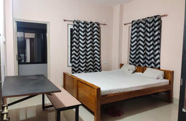 Unnmadana - Cozy room in home stay bhubaneswar