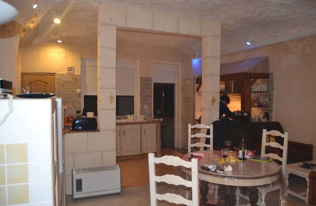 Unusual and comfortable cottage