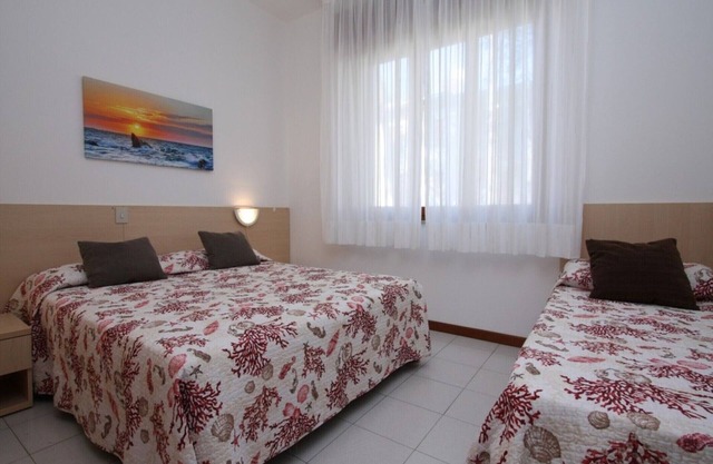 Unwind in This Comfortable and Quiet Apartment