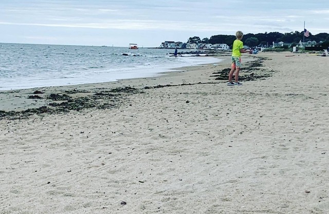 Updated 4BR Beach House