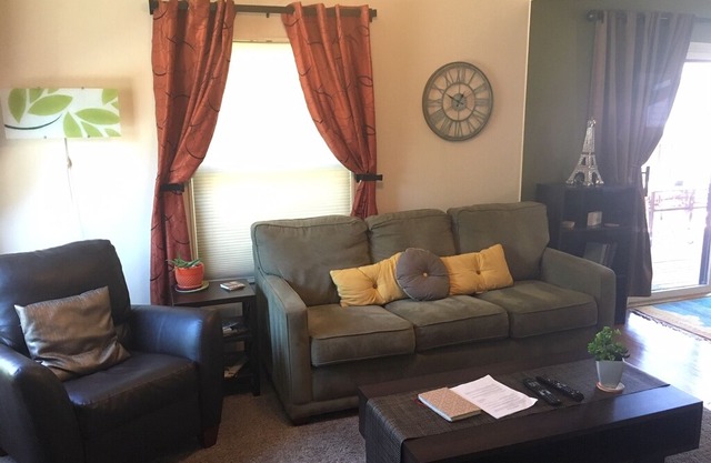 Updated Bungalow Steps To Tennyson Street Restaurants, Short Ride To Downtown
