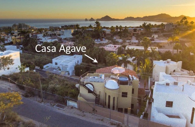 Updated & Professionally Decorated- 5 Star LUXURY Ocean View Villa!