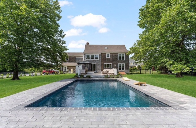 Updated single family with a heated pool! Less than 2 miles to the beach