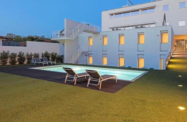 Uporto House Residence