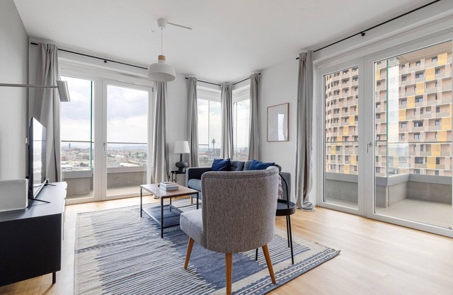 Upscale Landstraße 2BR w/Playground & Pool, nr Erdberg, by Blueground