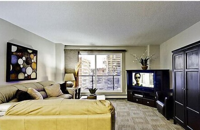 Uptown 1B07 - 1 Bedroom - Calgary, Alberta