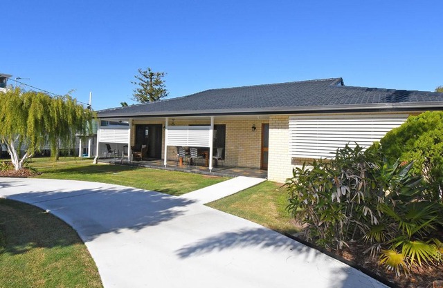 Urangan Harbour Bungalow