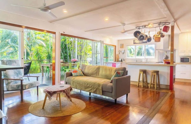 Urban Jungle Townhouse | Tropical Living