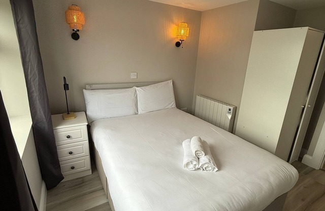 Urban Lakeside Apartment Galway City Centre
