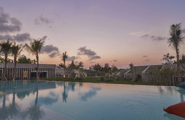 Urban Suite Resort in Canggu near to Beach