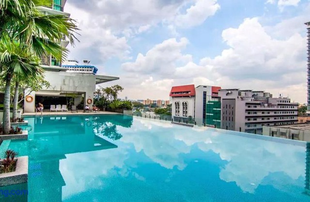 Urban Suites @ Swiss Garden Residence