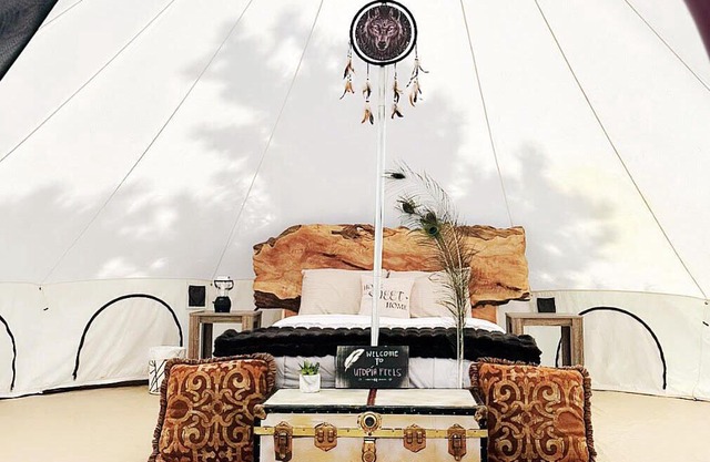 Utopia Feels Botanical Glampground