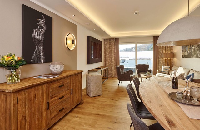 Vacation apartment/apartment for 6 guests with 120m² in Seefeld in Tirol (125120)