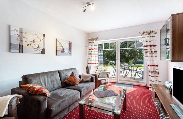 Vacation apartment 'Sarina 1' with mountain view and terrace