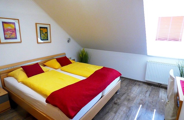 Vacation apartment/apartment for 3 guests with 40m² in Mörbisch am See (124922)