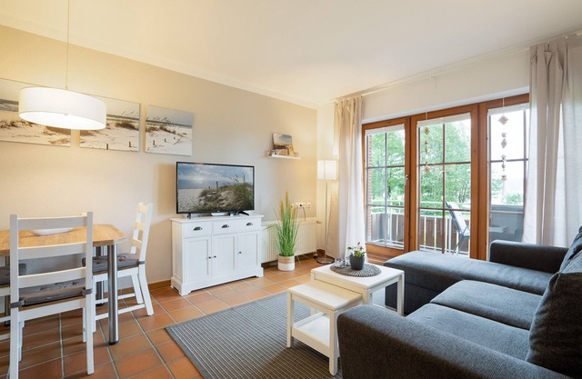Vacation apartment 7 with balcony in Landhaus Pönitz am See