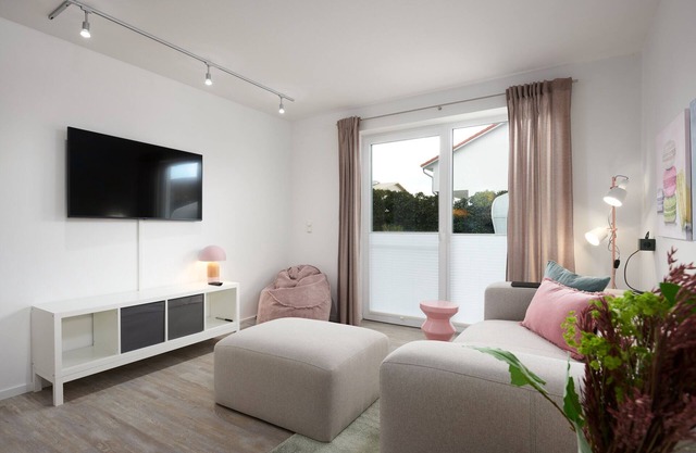 Vacation apartment/apartment for 4 guests with 88m² in Laboe (297793)