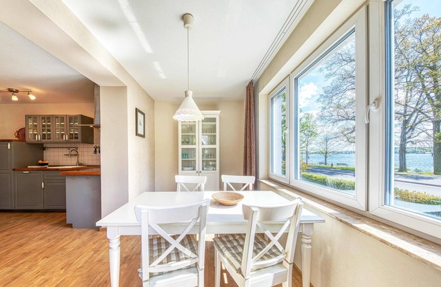 Vacation apartment Kietz-Flair directly on the Müritz