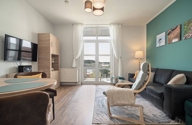 Vacation apartment Müritzloge - with a view over the Waren harbor