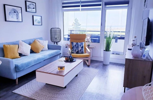 Vacation apartment Edelstein am Meer in Damp/dir. Sea view