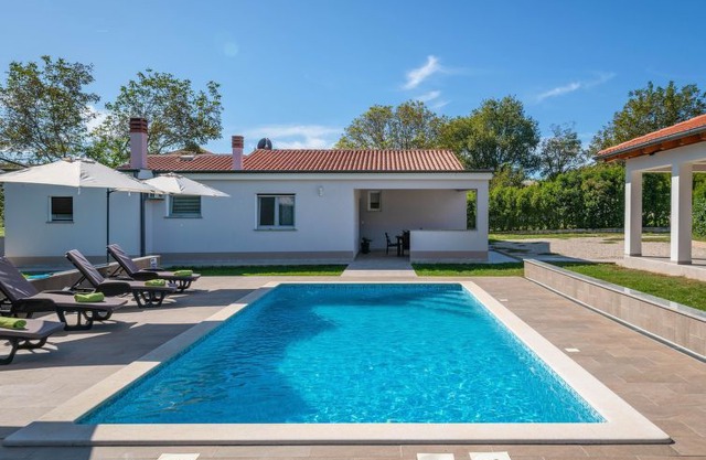 Vacation home CASETTA FILIP in Pula/Marčana - 8 persons, 3 bedrooms