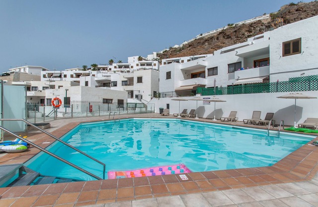 Vacation Home 'Eucalipto-Sun Guaranteed' with Sea View, Wi-Fi and Air Conditioning